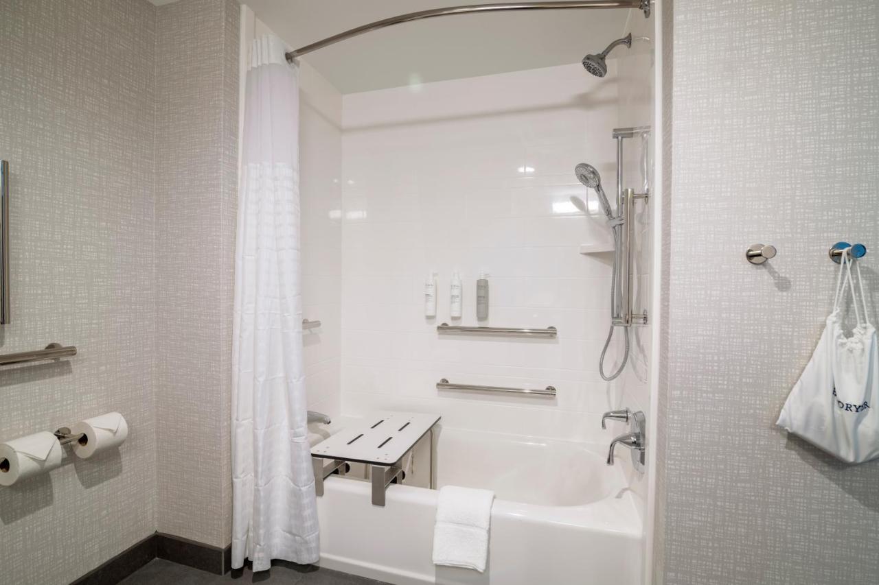 Hampton Inn Lincoln White Mountains Bagian luar foto